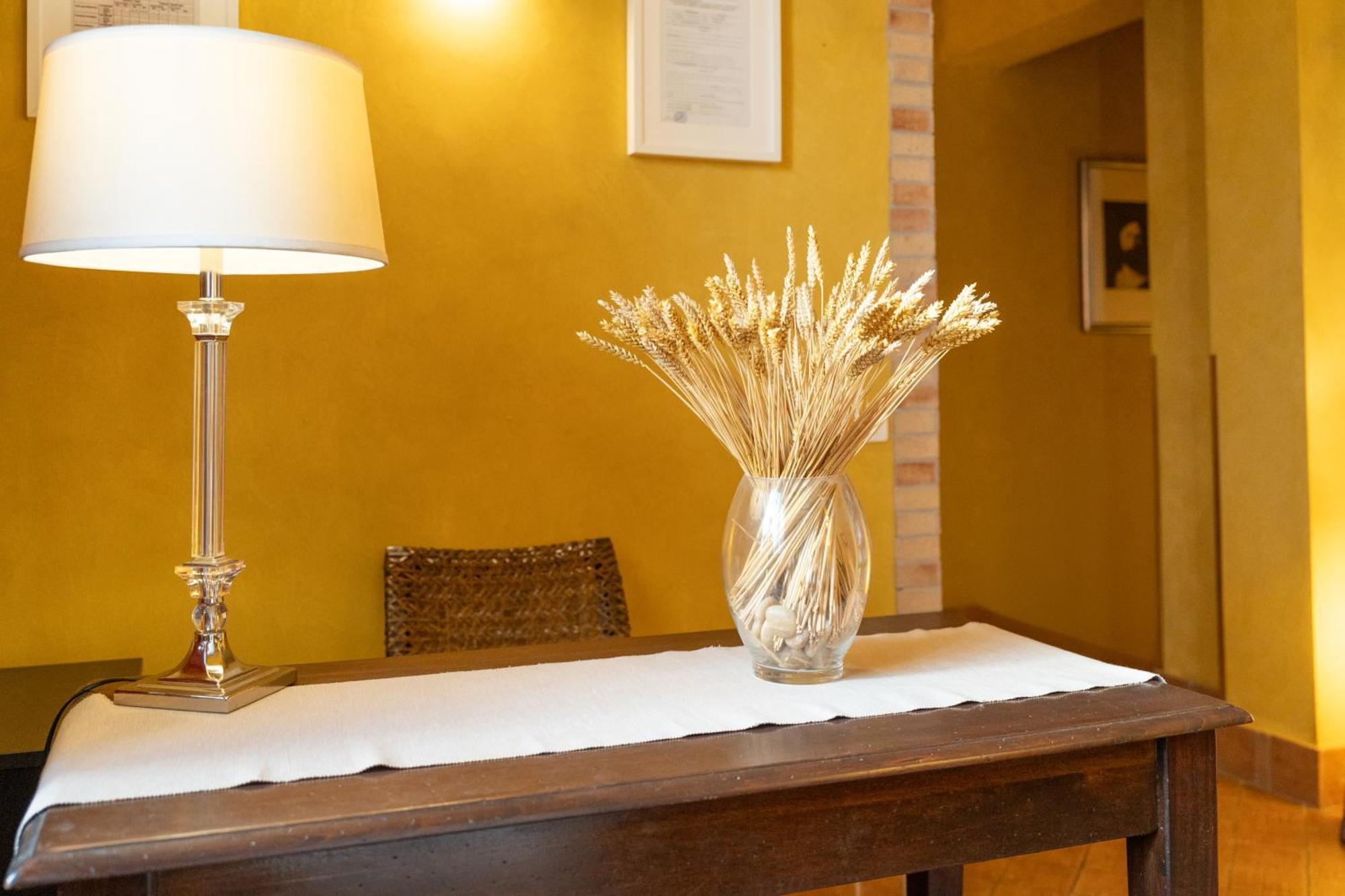 Amenano Apartments Catania Bagian luar foto