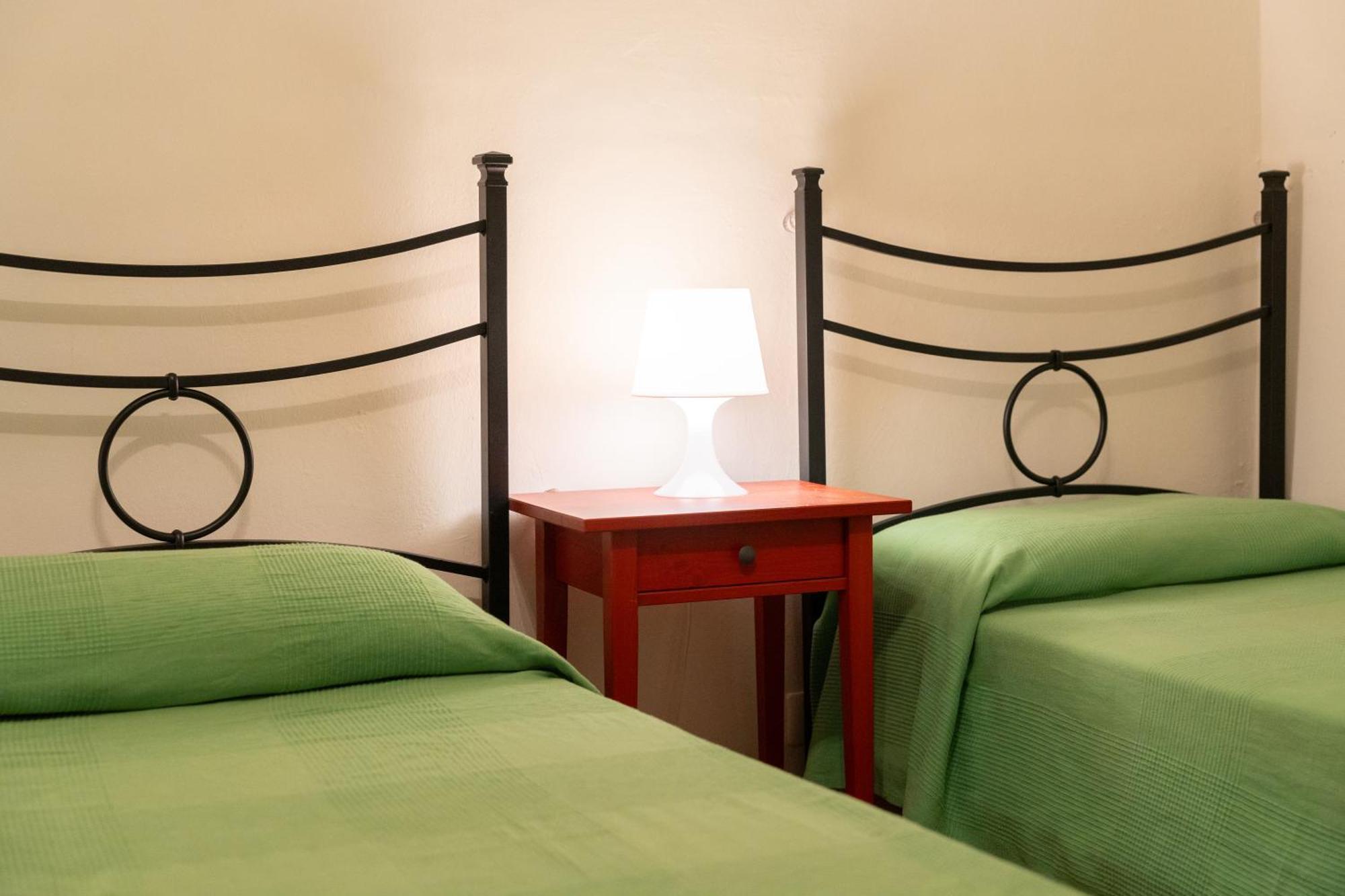 Amenano Apartments Catania Bagian luar foto